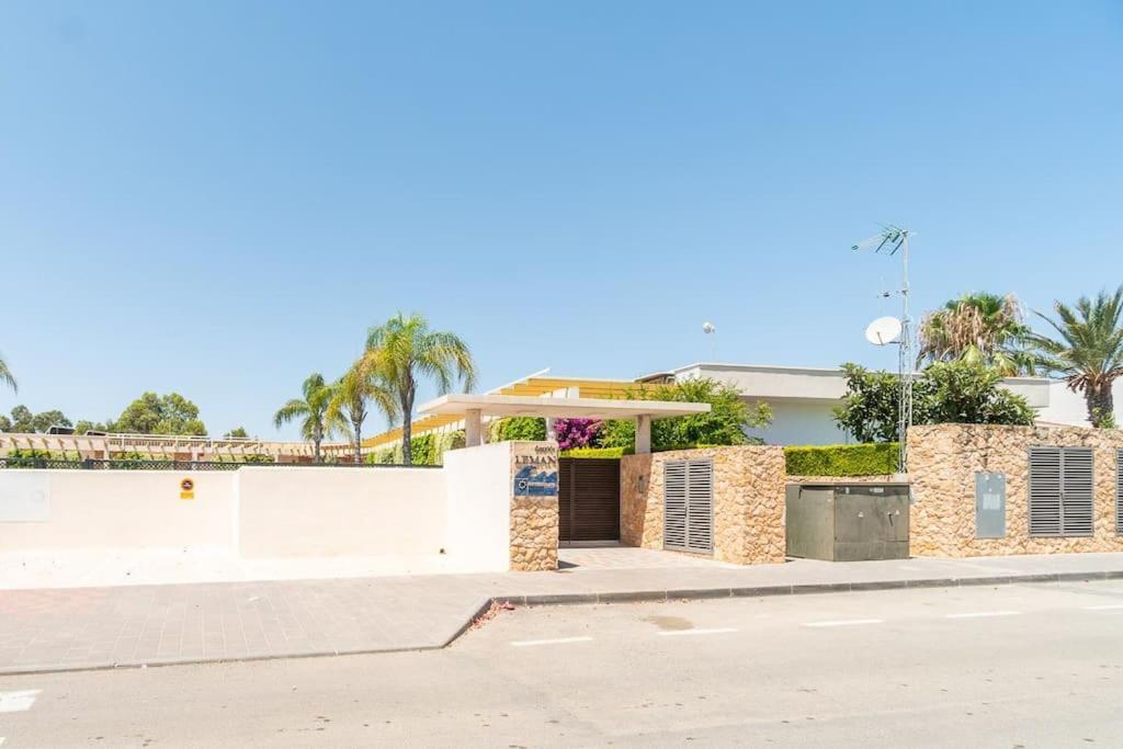 Magnifico Adosado Con Piscina Y Barbacoa Campoamor Exterior foto